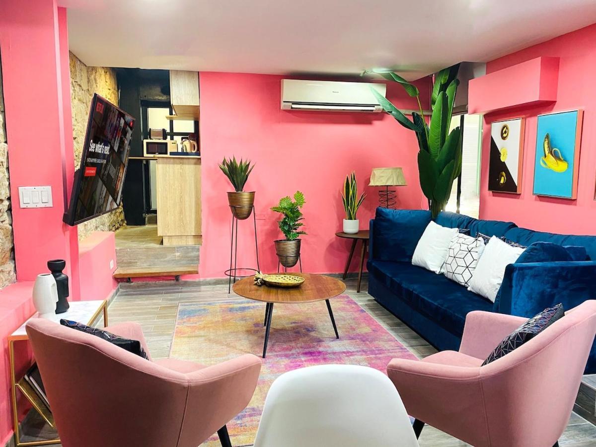 Amazinn Places Casco Viejo Pink Desing And Pool IX Cidade do Panamá Exterior foto
